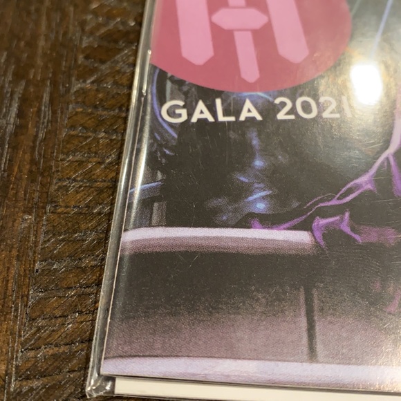 Sword #6 Variant - Picture 2 of 4